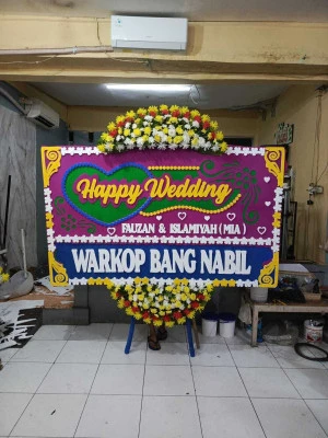 Papan Bunga di Ciputat Timur